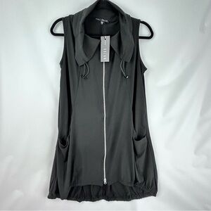 Kozan black zip-front sleeveless vest or tunic size Medium